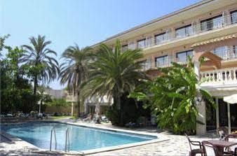Hotel Hotetur Lago Playa Кала Ратьяда Экстерьер фото
